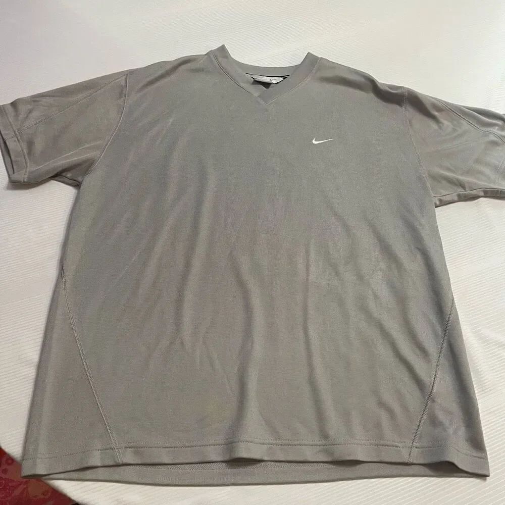 Nike Grey Vintage Y2K Swoosh V Neck T-Shirt Size Large